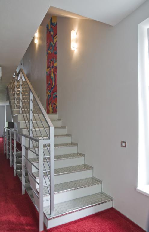 Hotel Olympia Kopřivnice エクステリア 写真